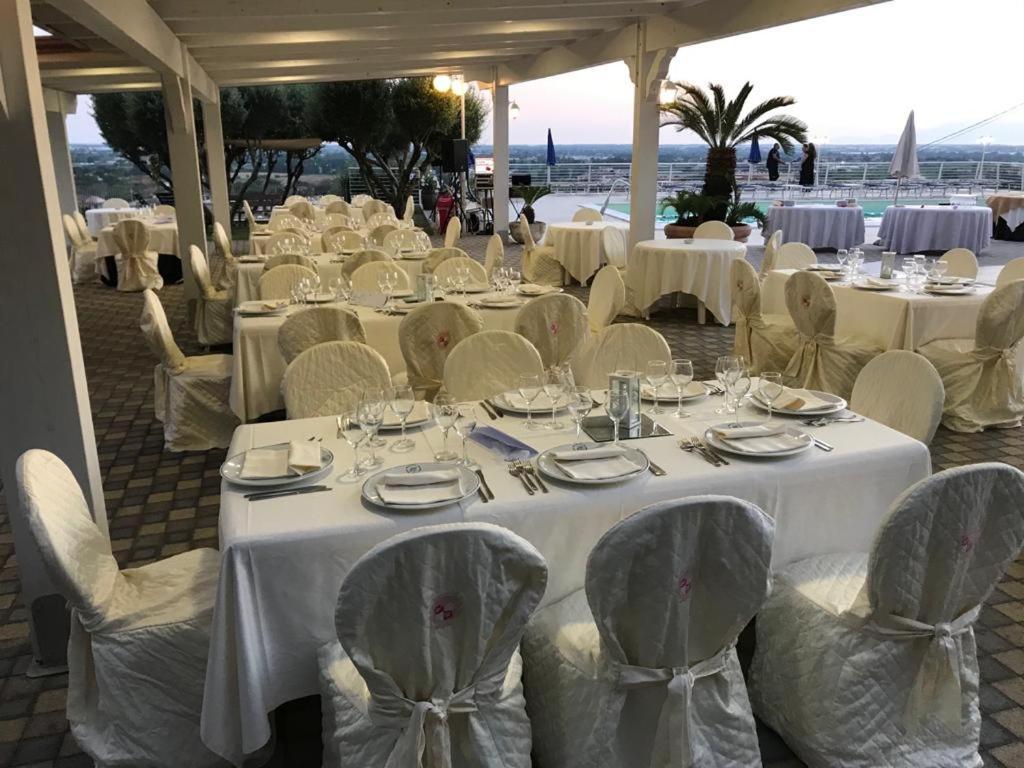 Hotel Ristorante Paradiso Albanella Екстер'єр фото