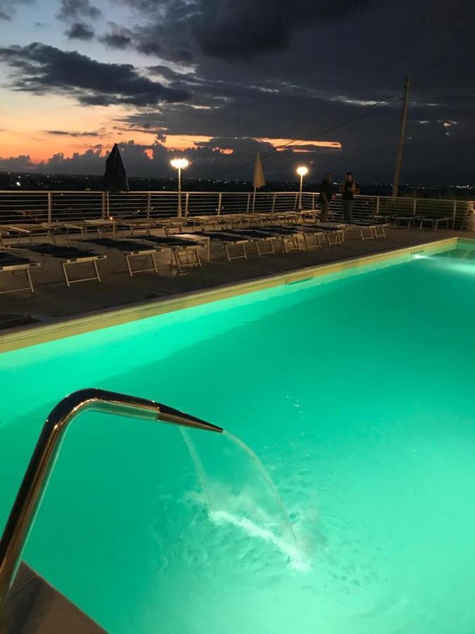 Hotel Ristorante Paradiso Albanella Екстер'єр фото