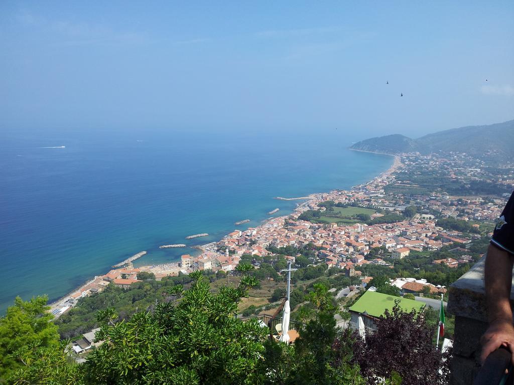 Hotel Ristorante Paradiso Albanella Екстер'єр фото