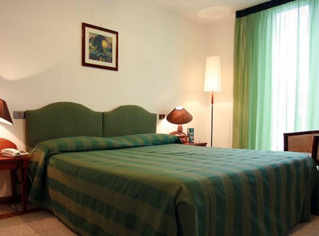 Hotel Ristorante Paradiso Albanella Номер фото