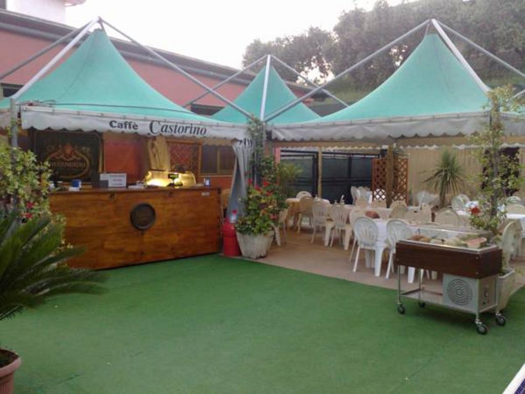 Hotel Ristorante Paradiso Albanella Екстер'єр фото
